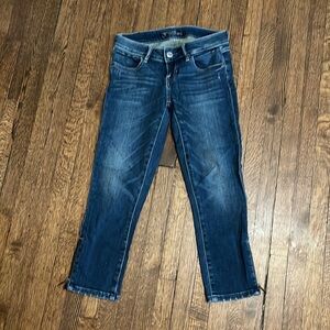 Vintage Y2K Guess Low Rise Stretch Denim Capri Jeans